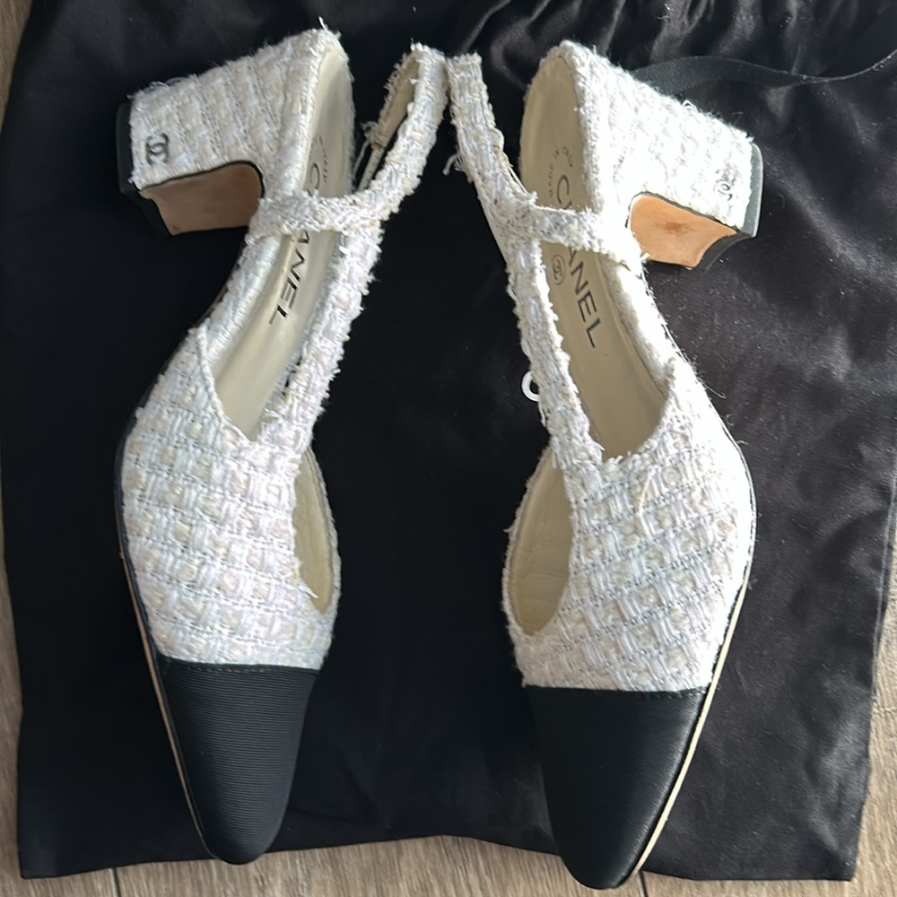 Chanel Tweed Cream/White Black Captoe Slingbacks EU 39C - Picture 6 of 14